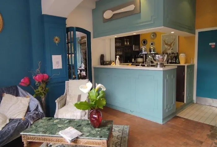 Logis Restaurant L'auberge Normande ホテル カランタン