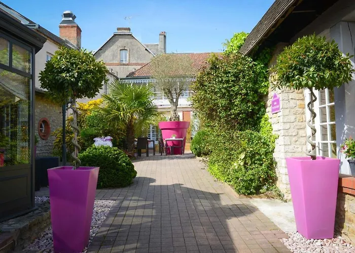 Logis Restaurant L'auberge Normande カランタン