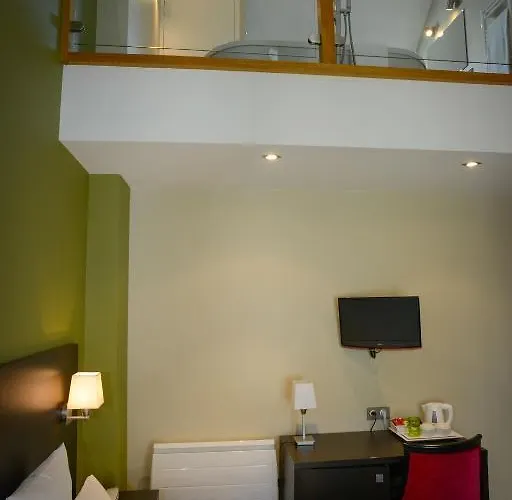 ホテル Logis Restaurant L'auberge Normande 2*