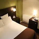 Ξενοδοχείο Logis Restaurant L'auberge Normande 2*