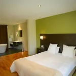 Отель Logis Restaurant L'auberge Normande Карантан