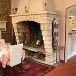 Logis Restaurant L'auberge Normande 호텔