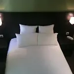 Logis Restaurant L'auberge Normande Hotel 2*