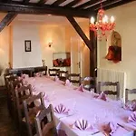 Отель Logis Restaurant L'auberge Normande
