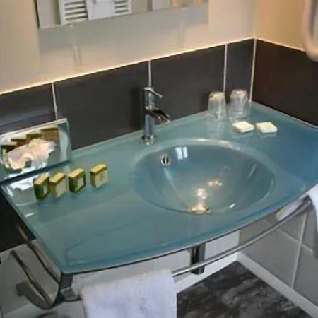 Logis Restaurant L'auberge Normande Carentan