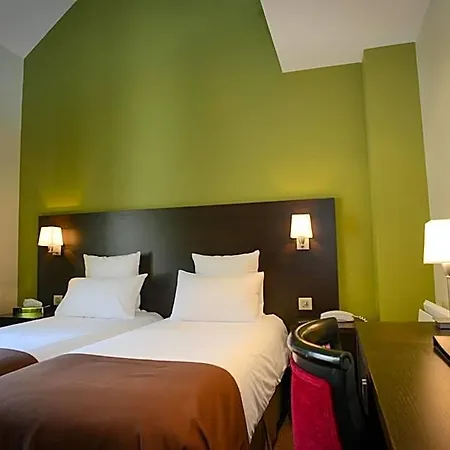 Logis Restaurant L'auberge Normande Hotel Carentan