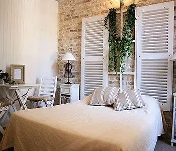 Ξενοδοχείο Logis Restaurant L'auberge Normande